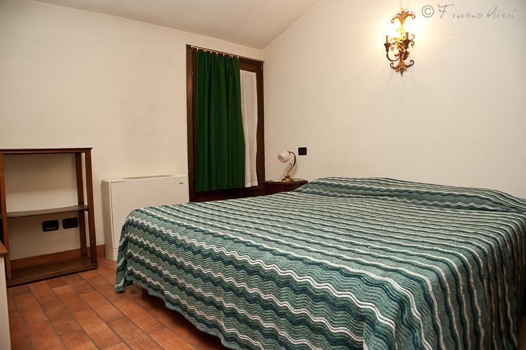 Agriturismo La Garzonera Vergiate Extérieur photo